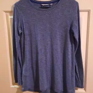 Athleta Long Sleeve Top. Blue Heather. Size XS.